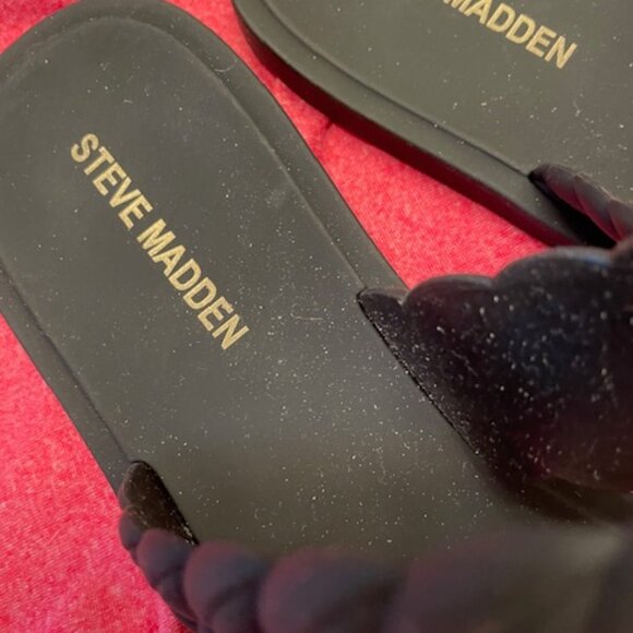 Steven Madden Women  Black Rubber Slip On Sandals SZ 9  – NWOT - Picture 2 of 5